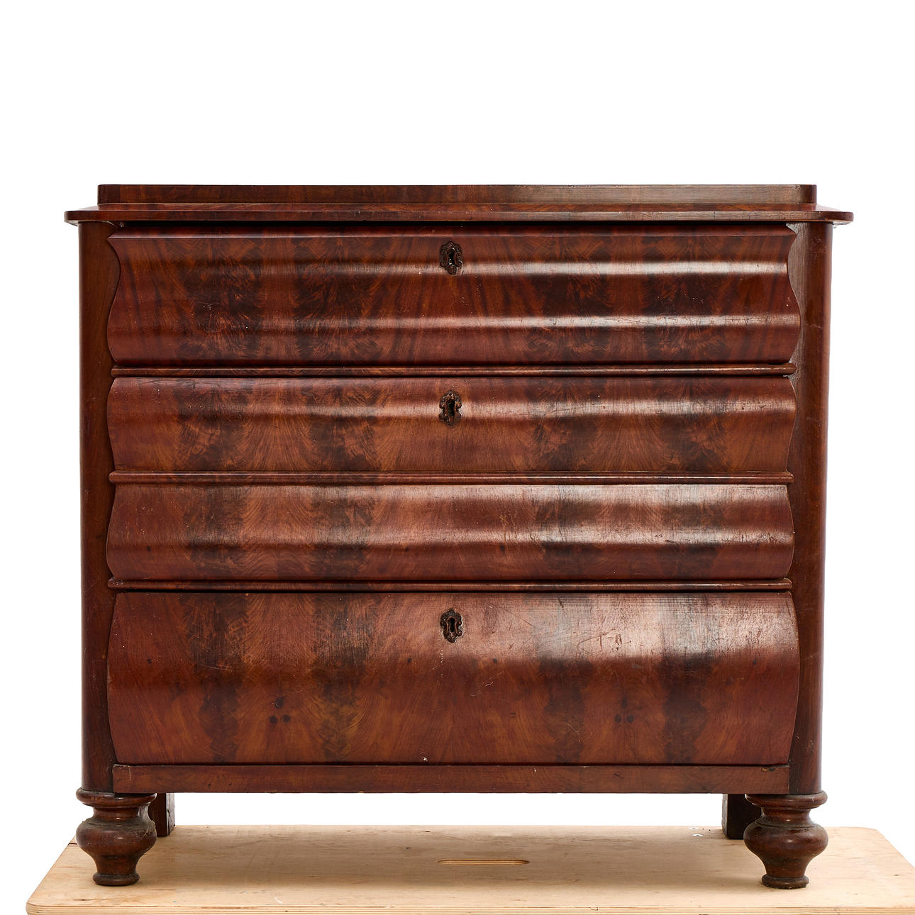 BYRÅ, 1800-talets mitt, senempire, mahogny