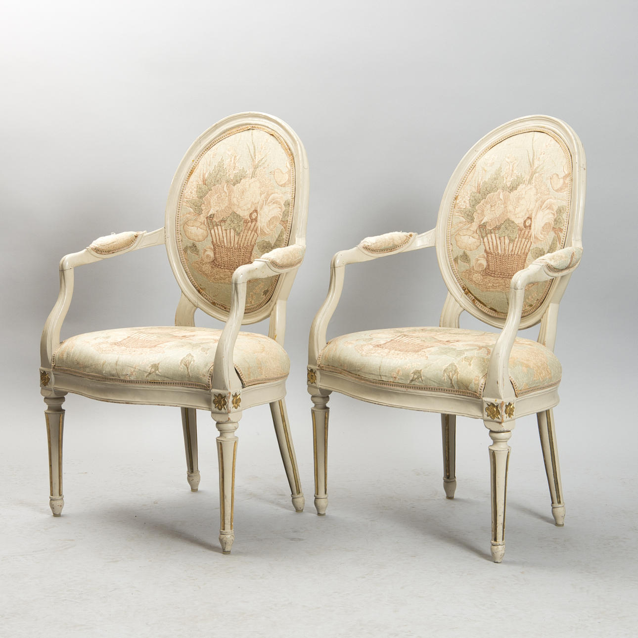 KARMSTOLAR, 1 par, gustaviansk provins, 1700/1800-tal.