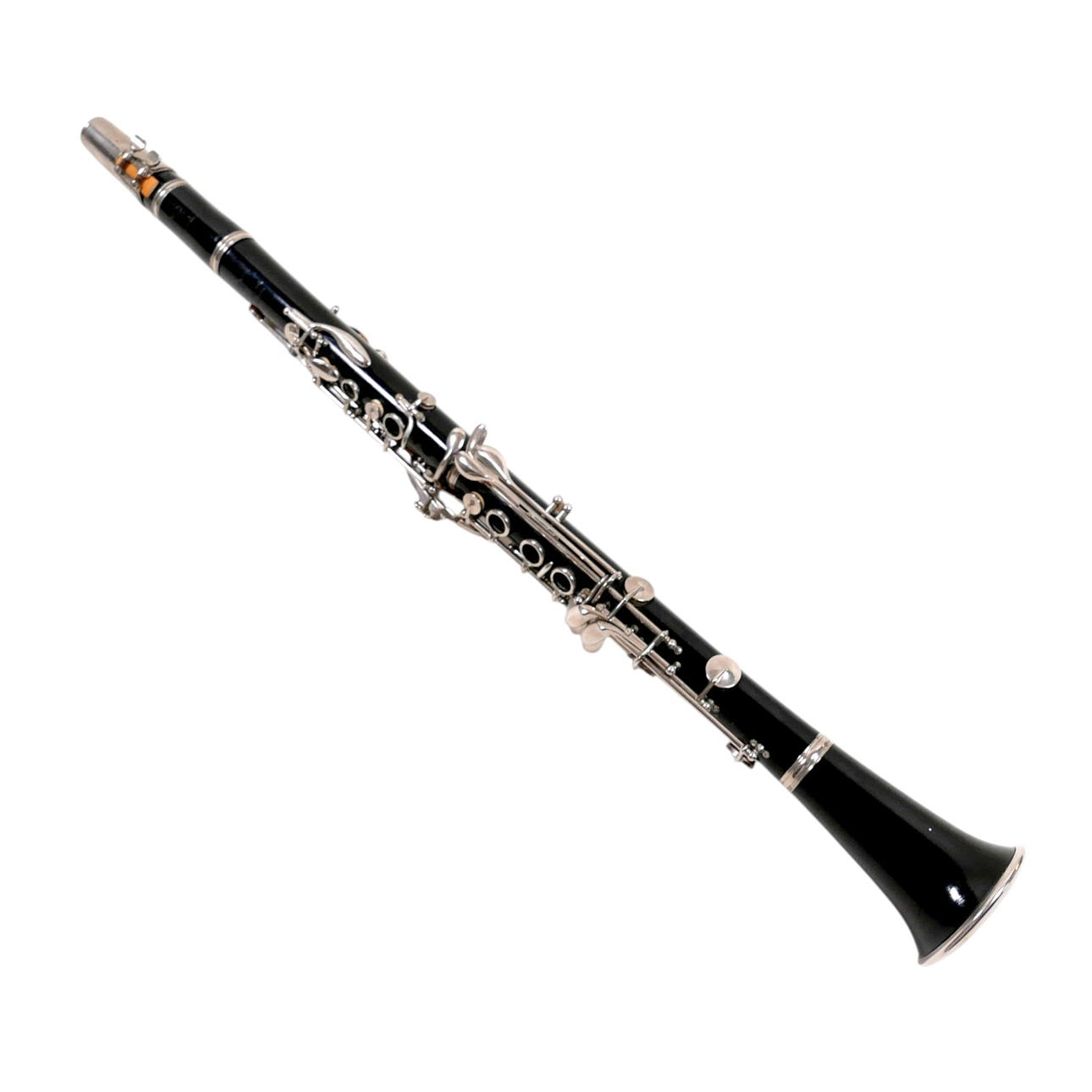 A BESSON LONDON CLARINET AND CASE.