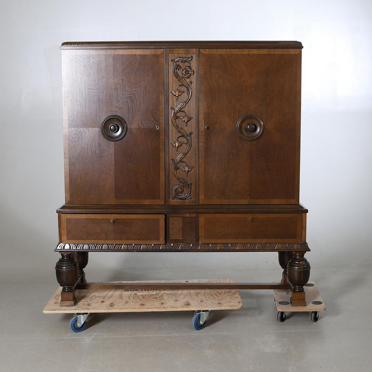 CABINET, Swedish Grace, 1920s/30s.