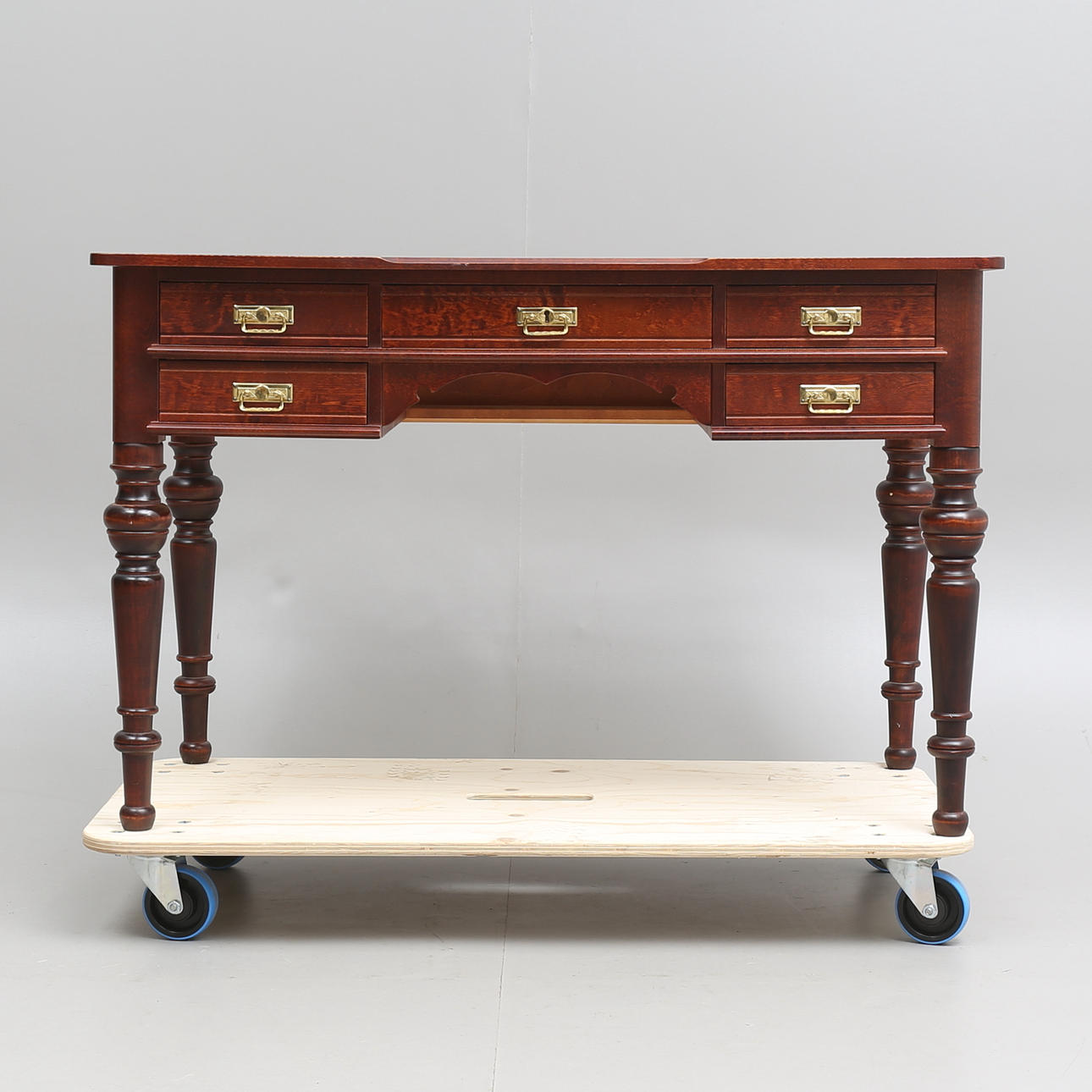 SKRIVBORD, 1900-talets andra hälft.