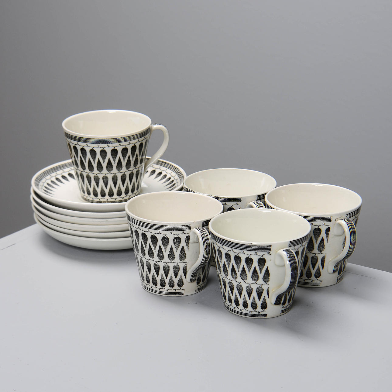 ARTHUR PERCY. Coffee cups, 5 pcs, "Lillemor", Gefle, designed 1951.