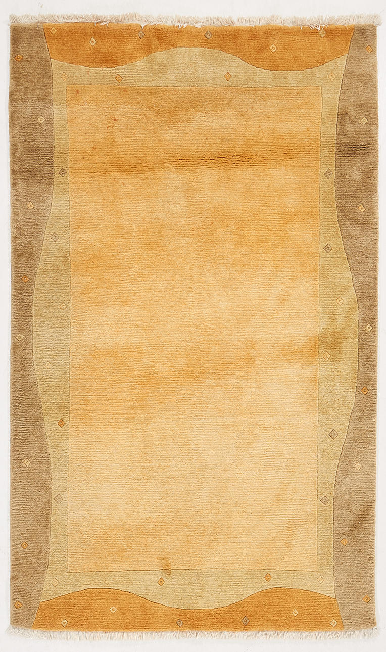 ORIENTAL CARPET, Nepal.