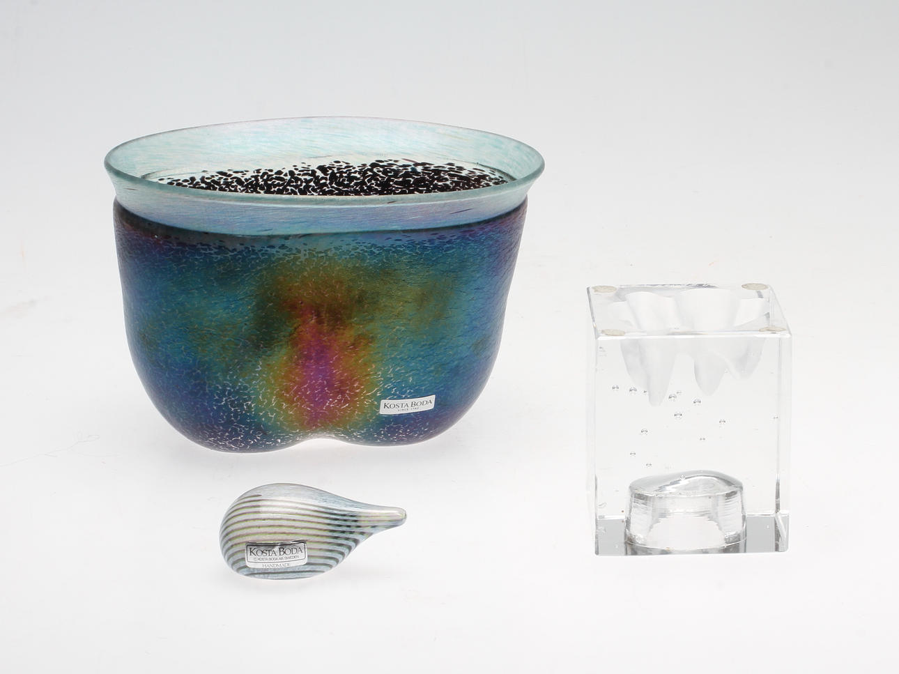 GLASFÖREMÅL, 3 delar, Bertil Vallien, Kosta.