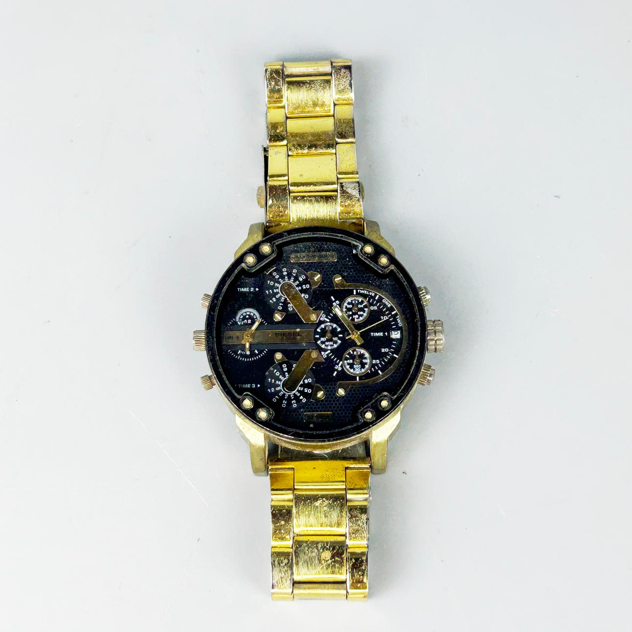 DIESEL WRISTWATCH.