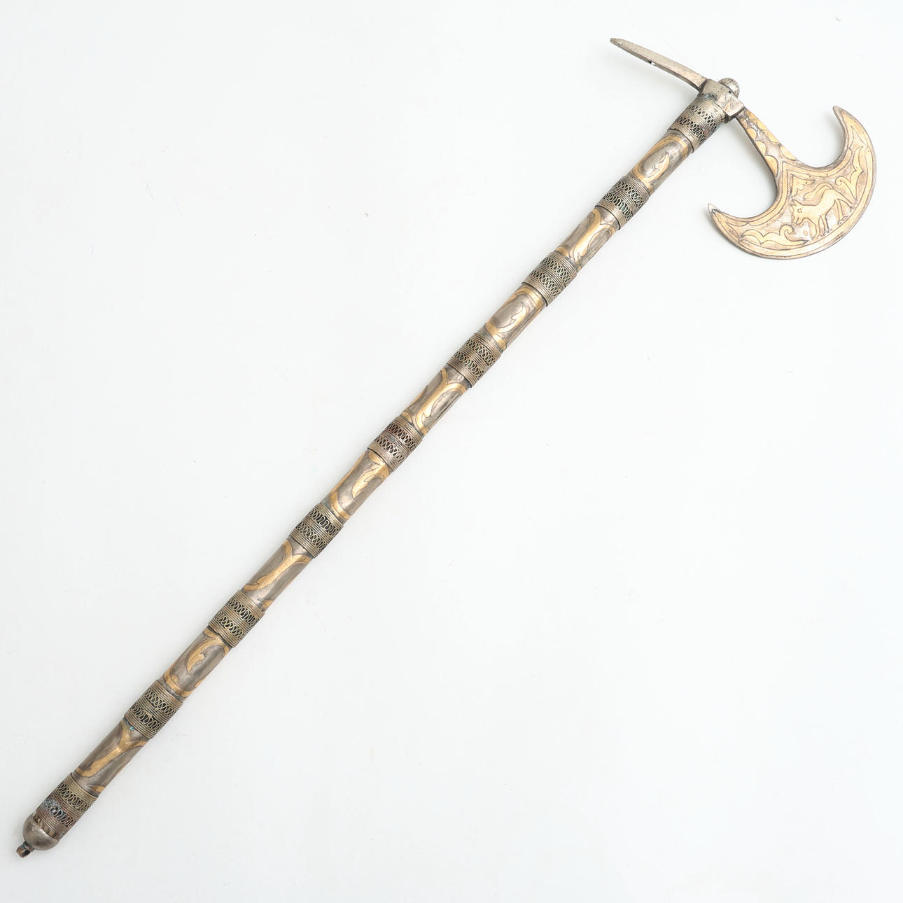 AXE, oriental, metal.