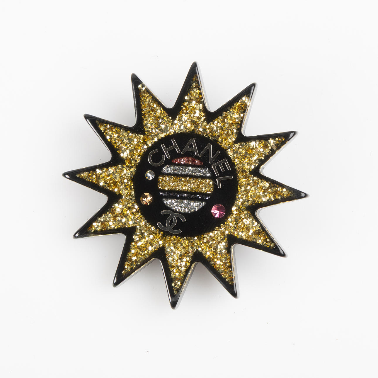 CHANEL, brooch, 2017 collection.