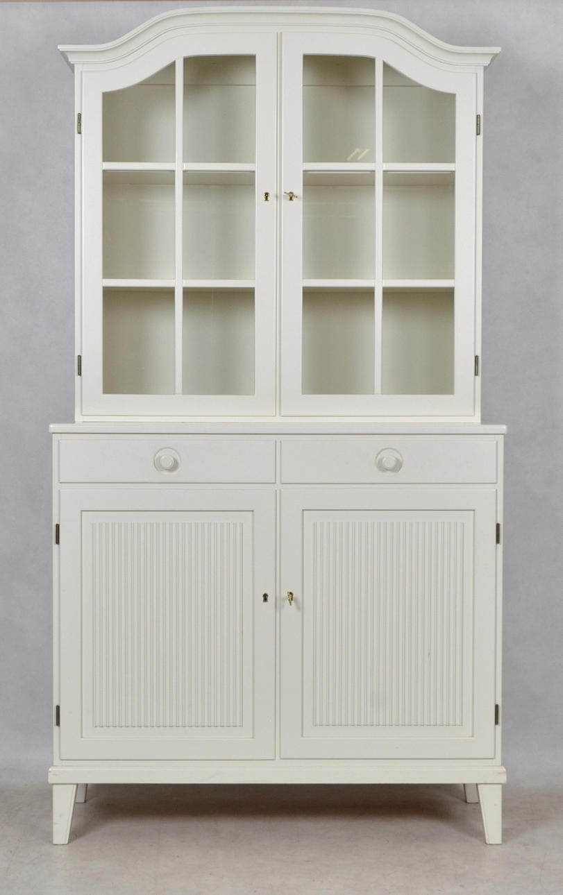 VITRINSKÅP, gustaviansk stil, 1900-talets andra del.