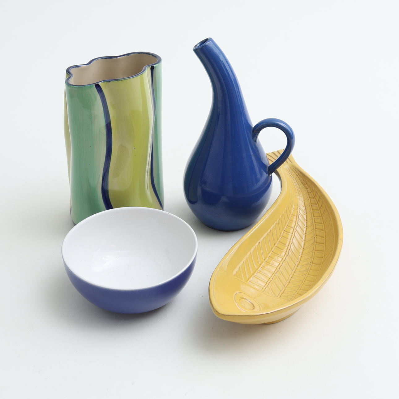 CERAMICS, 4 items, Gabriel, Nittsjö, Höganäs.