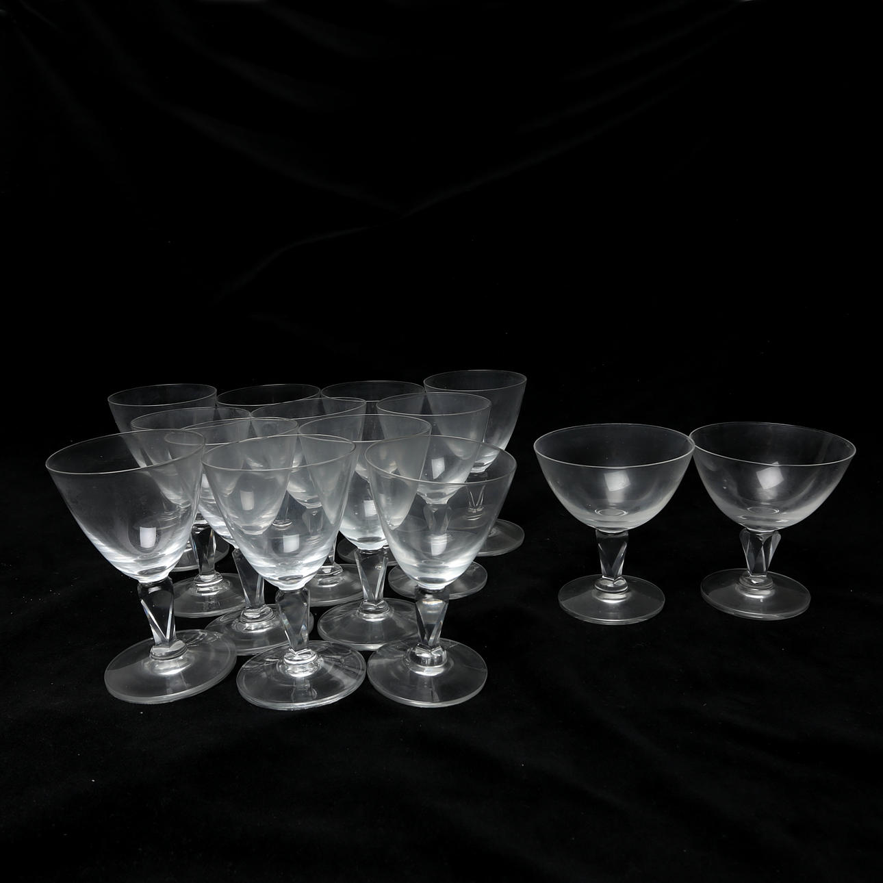 TABLE GLASSWARE, total of 14 pcs.