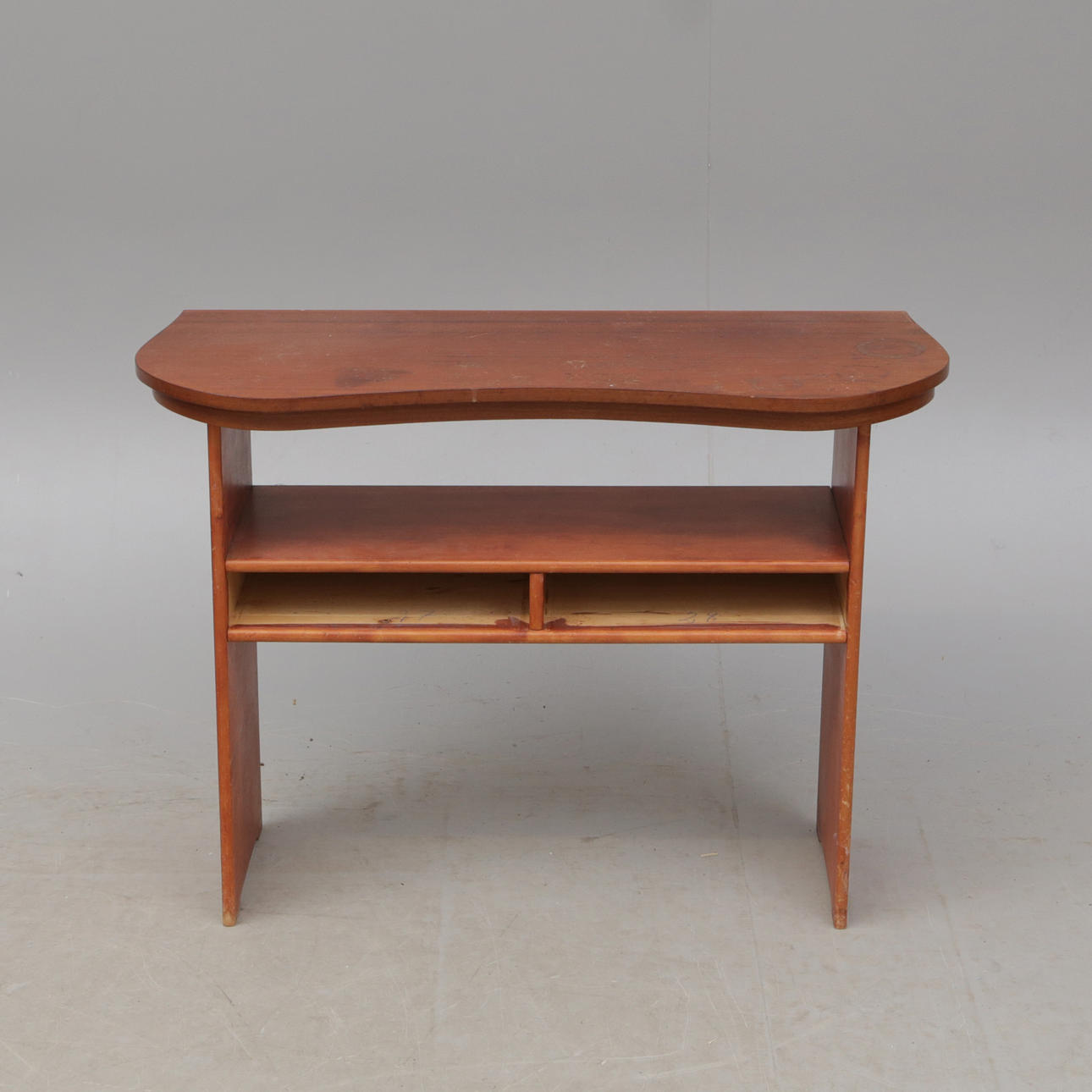 SMINKBORD, teak.