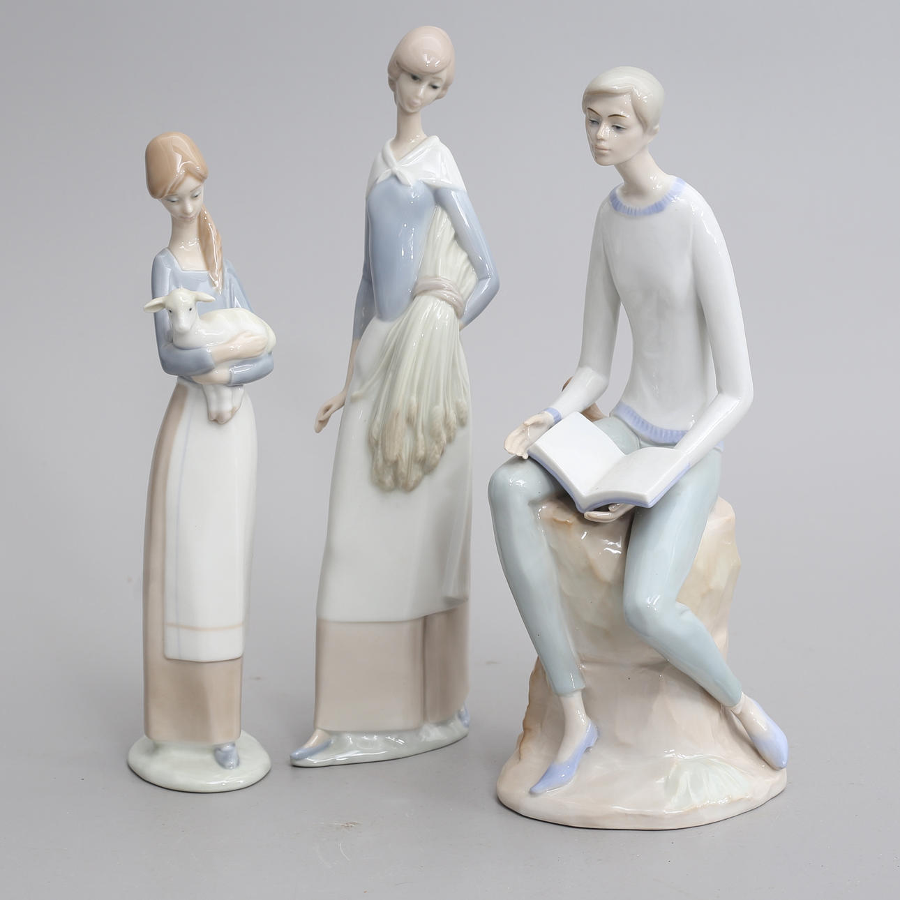 FIGURINES, 3 pcs, porcelain, Spain.