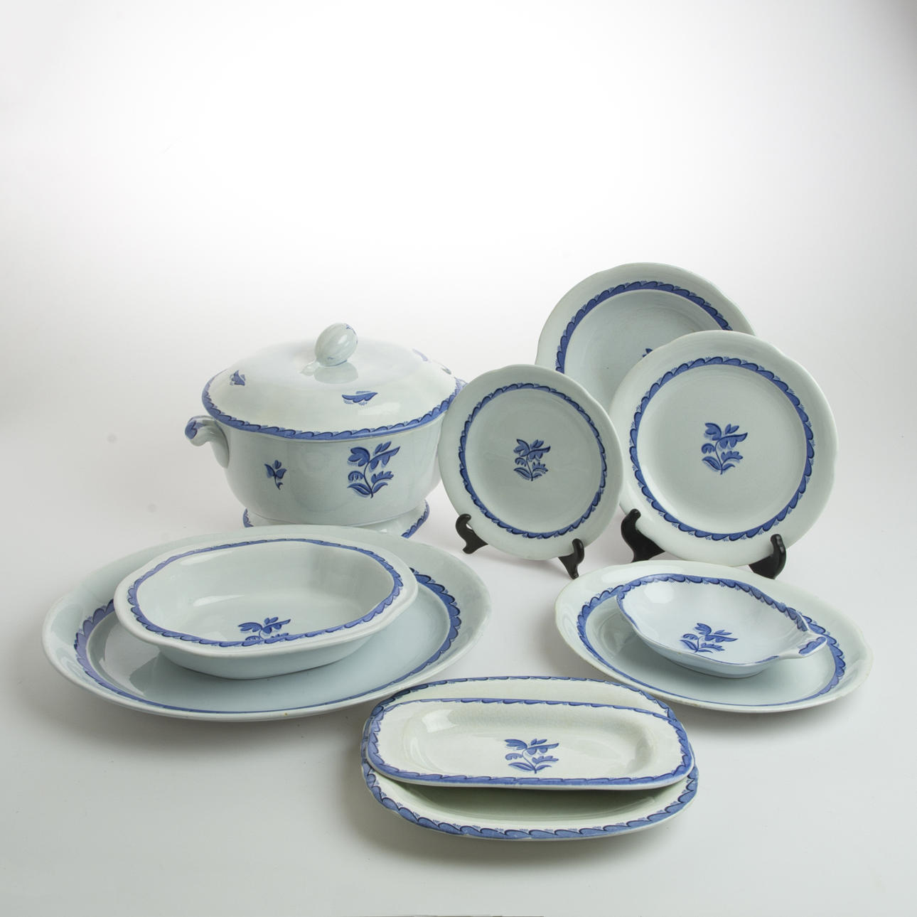 MATSERVIS, 44 delar, "Vinga", Rörstrand.