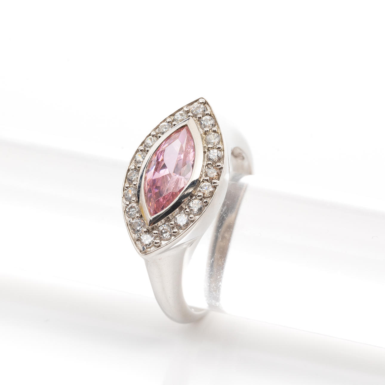 RING, sterling silver, cubic zirconia.
