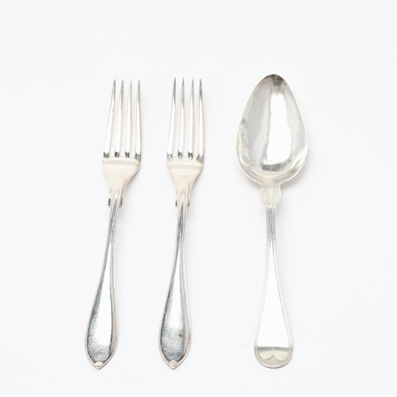 CUTLERY. 3 pieces, silver.