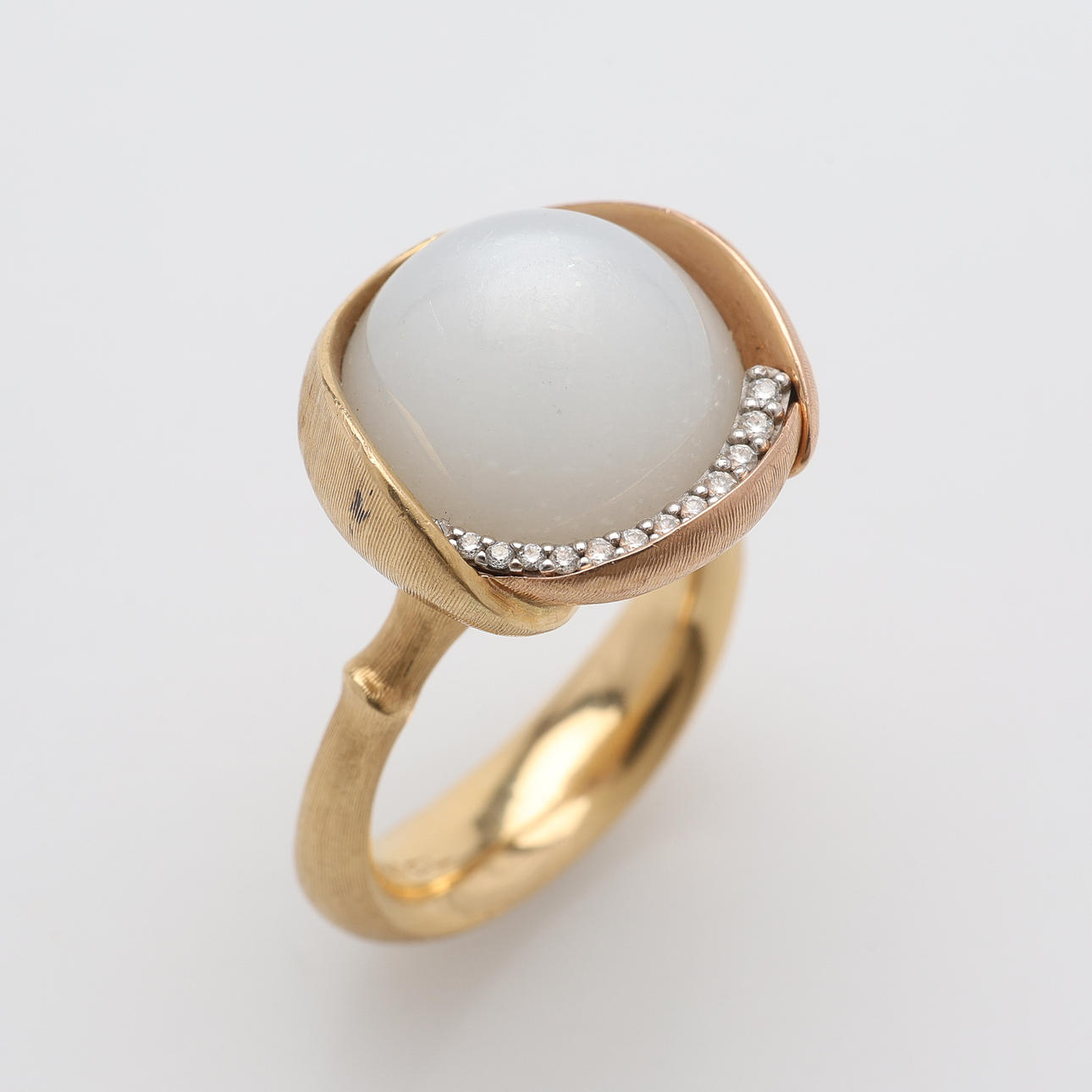 CHARLOTTE LYNGGAARD. RING, "LOTUS RING 3", FOR OLE LYNGGAARD.