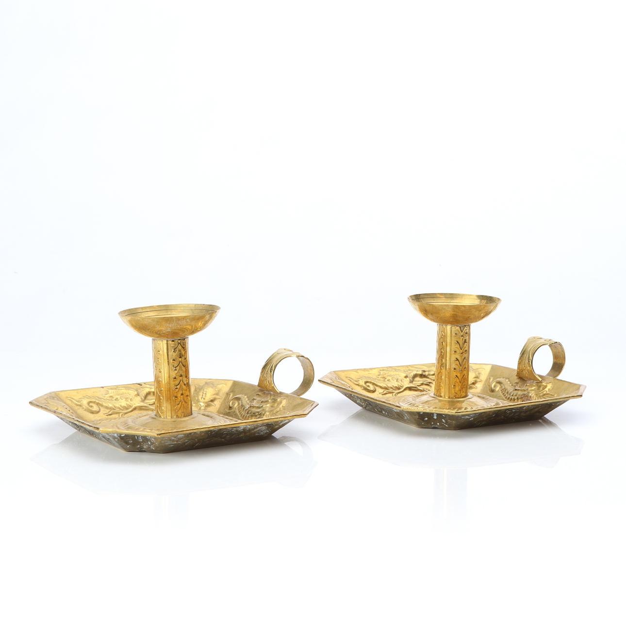 CANDLESTICKS, A PAIR. Brass. Baroque style, 19th/20th century.