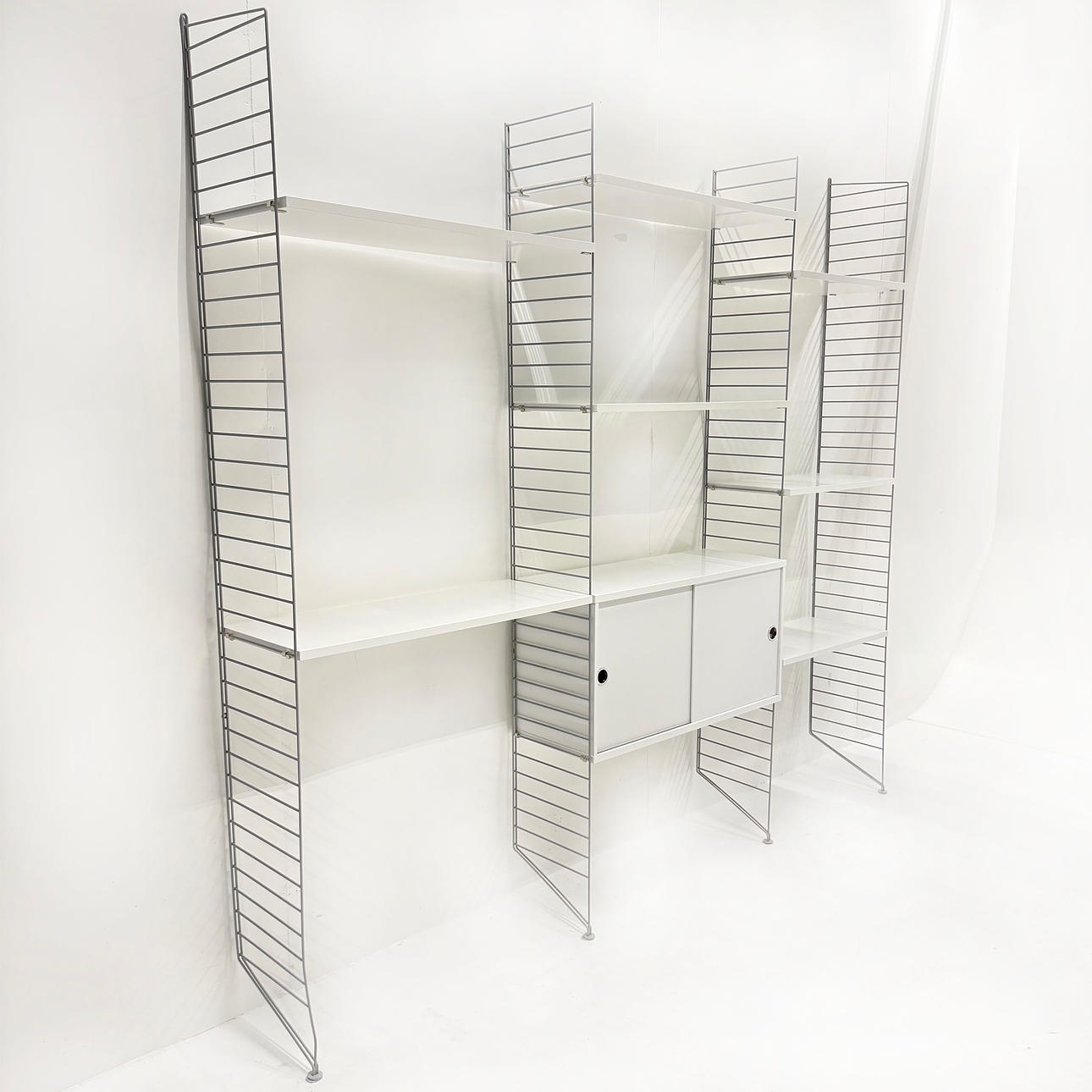 STRING shelving system, floor-standing model, String Furniture.