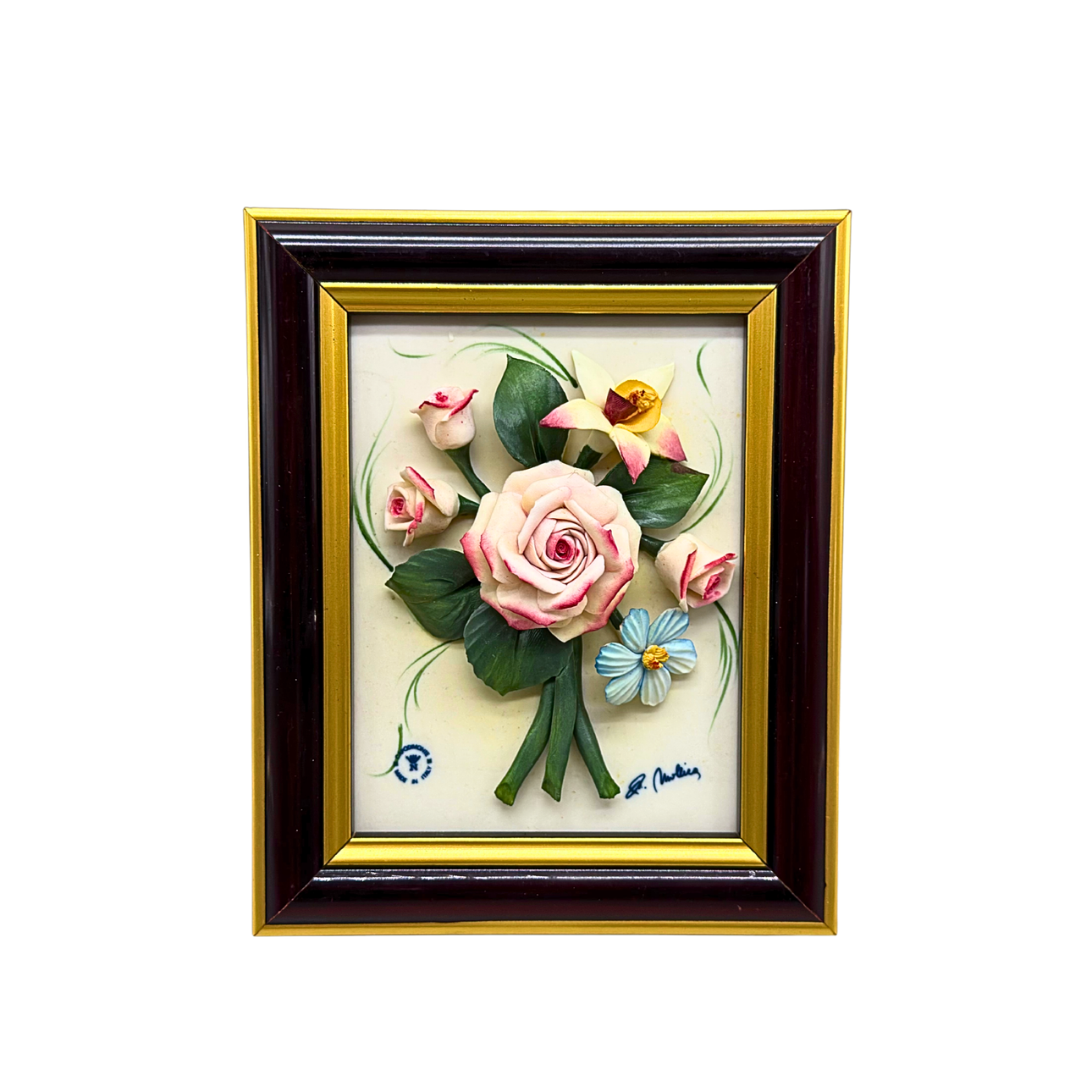 PORSLINSTAVLA FRÅN ITALIEN MED BLOMMOR, SIGNERAD