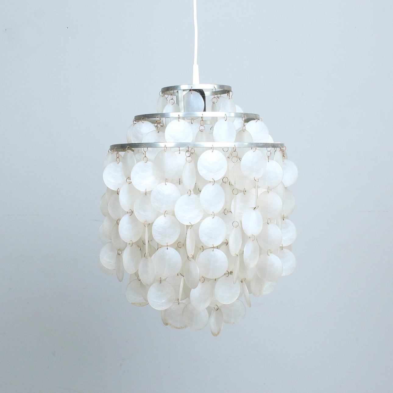 VERNER PANTON. Pendant light/ceiling lamp, shell, model: 'Fun1 DM', 1960s.