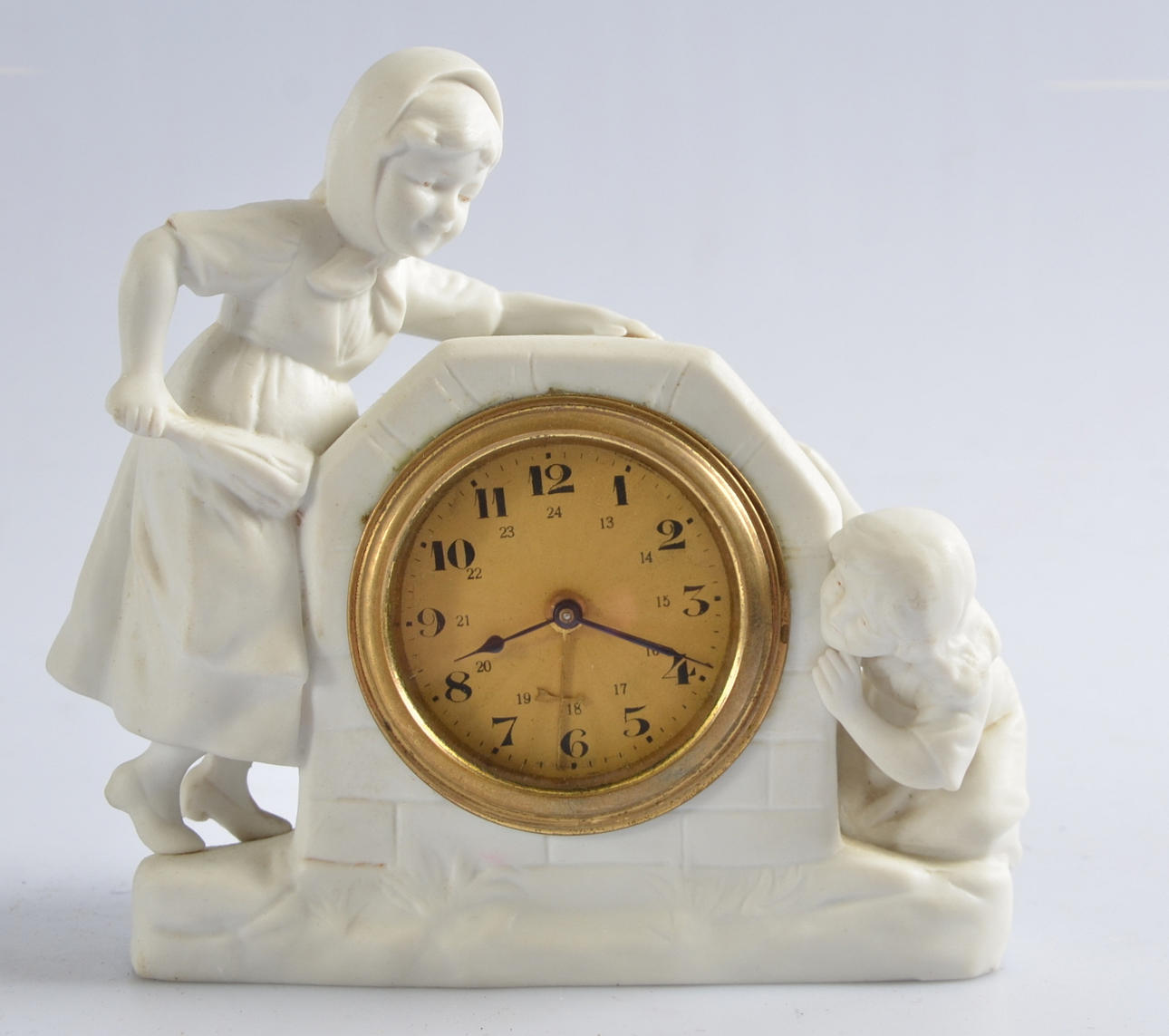 BORDSUR, biskvi, Hummel, Goebel.