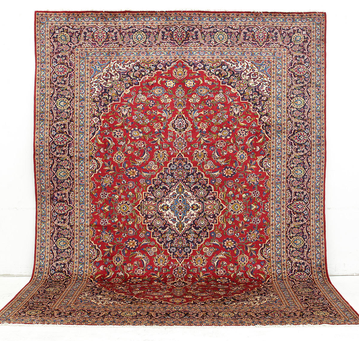 MATTA, persisk, keshan, (fine), 412 x 300 cm.