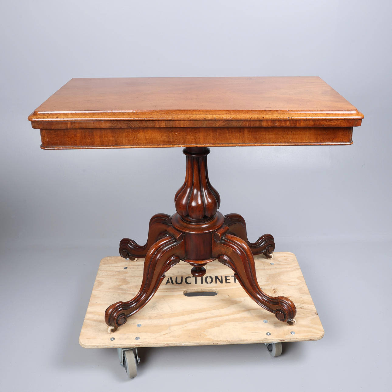 VICTORIAN MAHOGANY CARD TABLE.