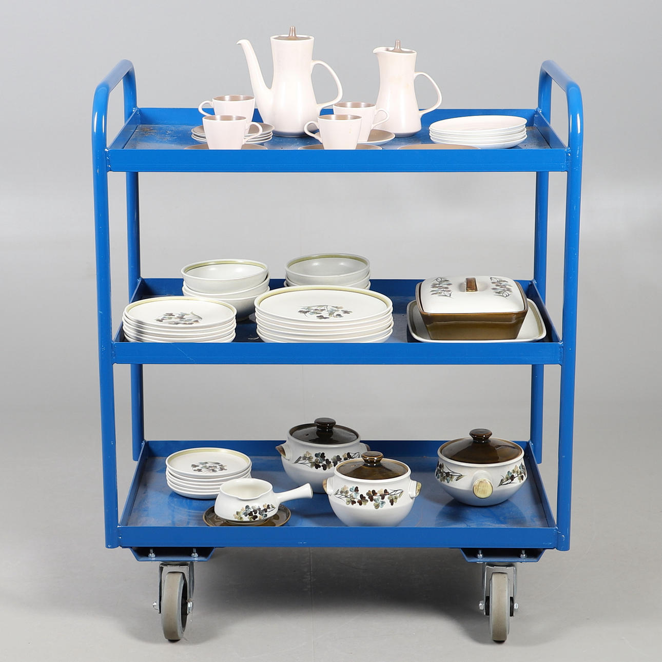 DENBY & POOLE POTTERY DINNER & COFFEE SERVICES.