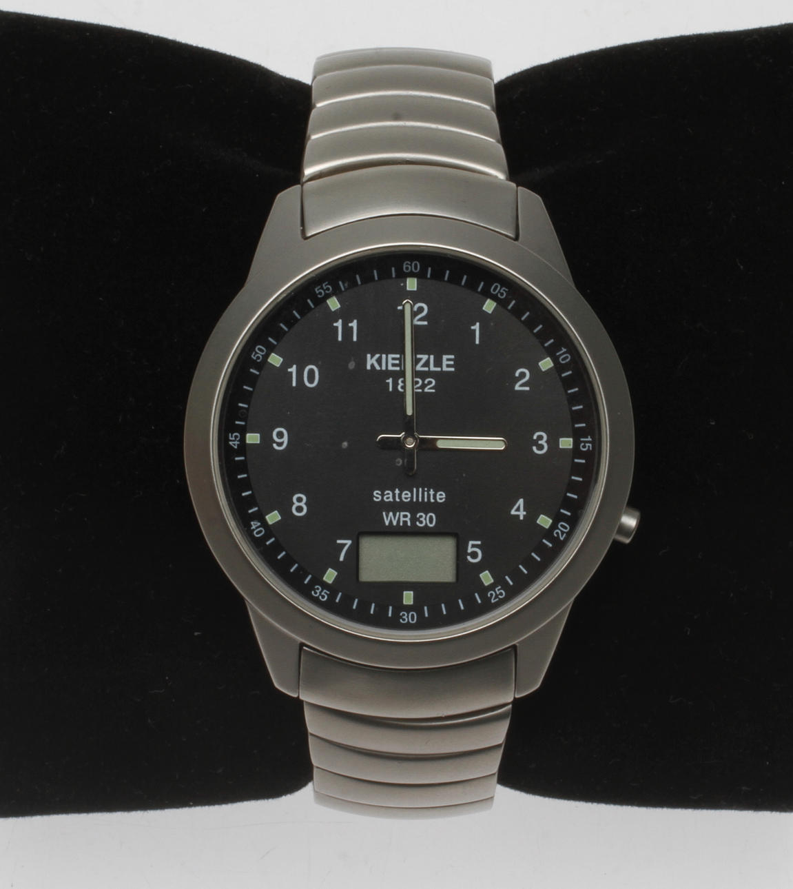 HERRARMBANDSUR, Kienzle, WR satellite, Tyskland.