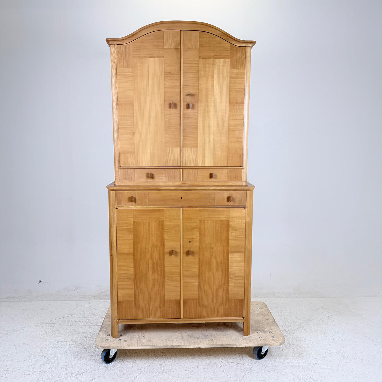 CARL MALMSTEN. Cabinet, Åfors Möbelfabrik.