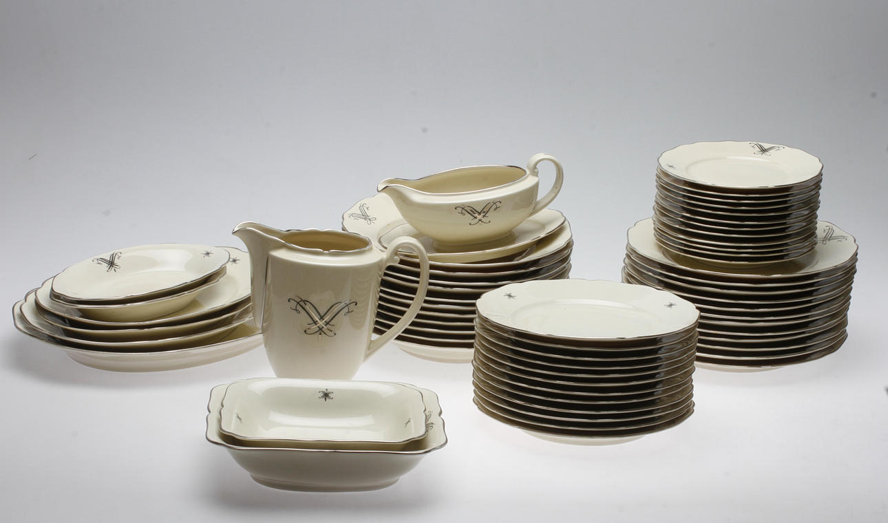 SERVIS, 57 delar, porslin, Hackefors.