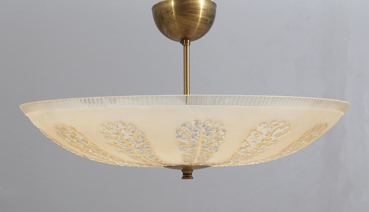 CEILING LIGHT, glass, possibly Orrefors, 1940s.