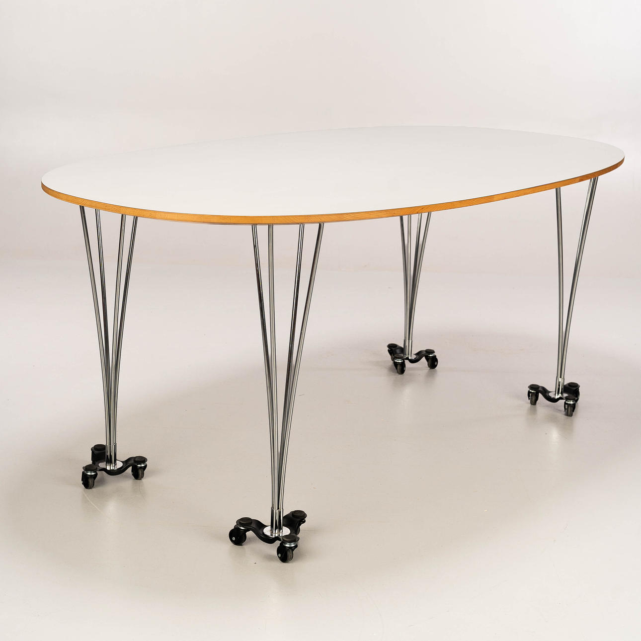 BRUNO MATHSSON. Dining table, "SUPERELLIPS", Mathsson International AB, 2009.