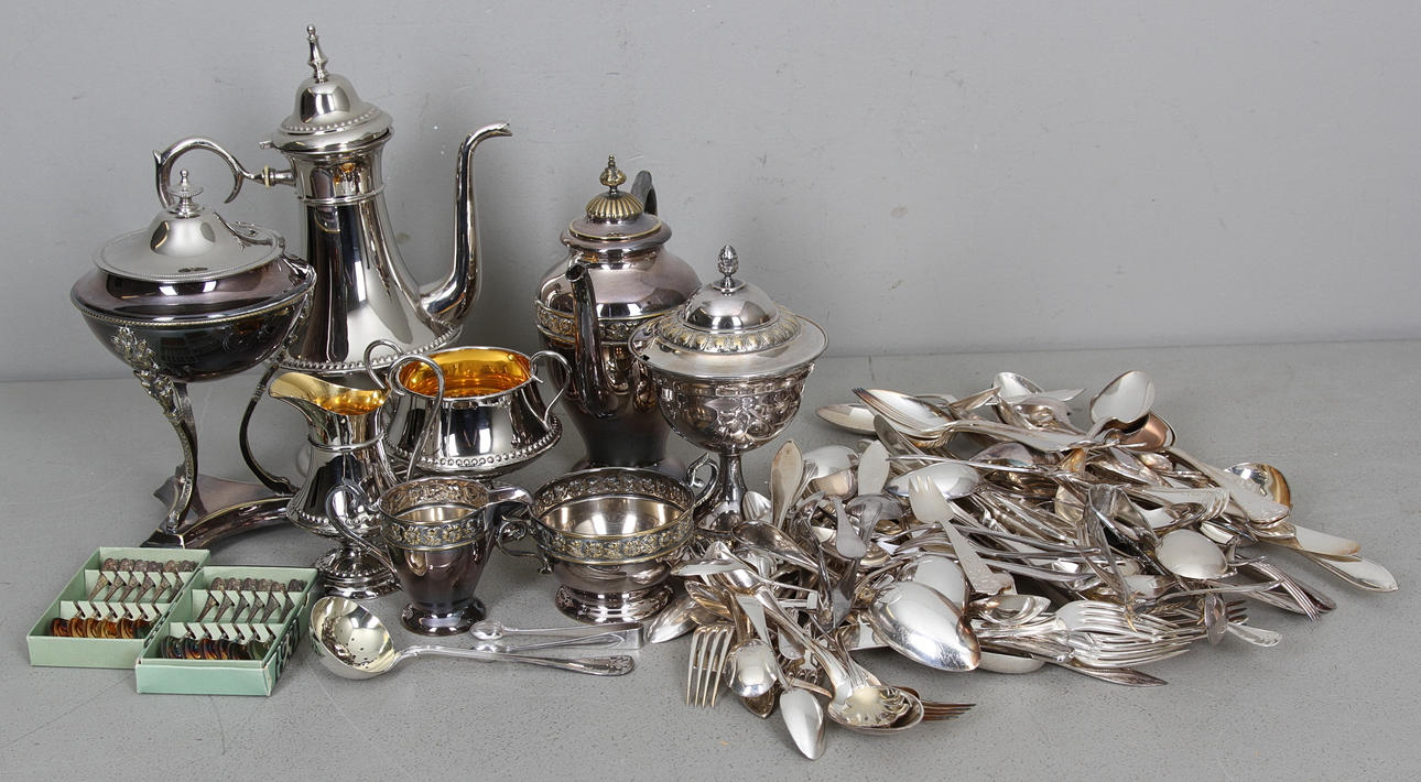 NYSILVERFÖREMÅL, 1900-tal.