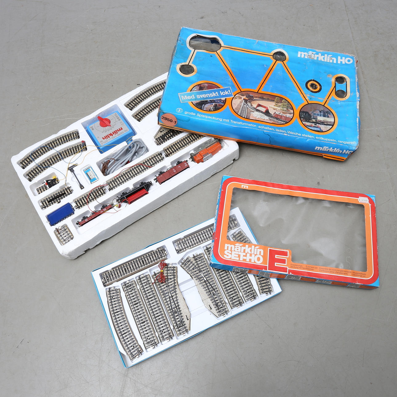 MÄRKLIN tågsatser 2950-1 och 5190.