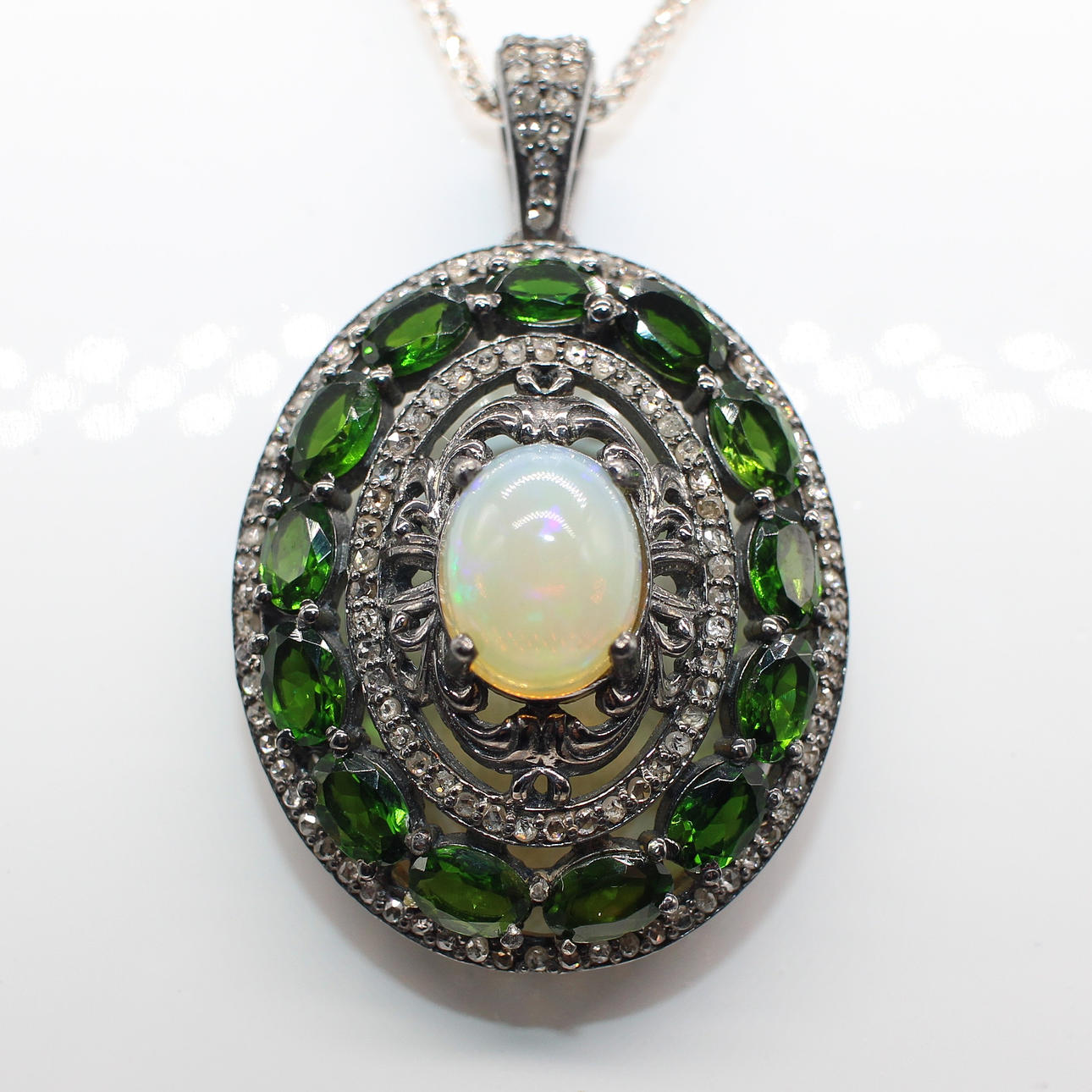 OPAL, DIAMOND & DIOPSIDE PENDANT NECKLACE.