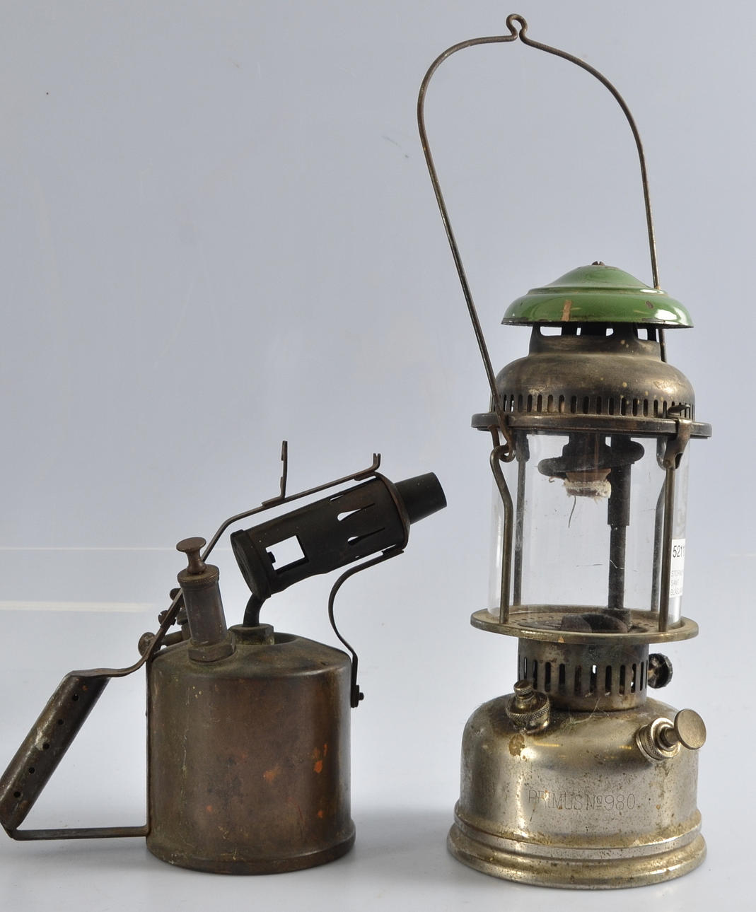 STORMLYKTA SAMT BLÅSLAMPA, Primus 980.