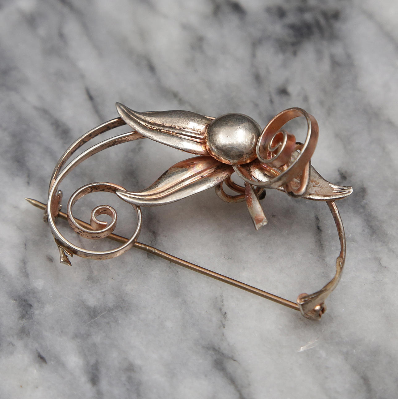 BROOCH, STERLING SILVER, 20TH CENTURY.