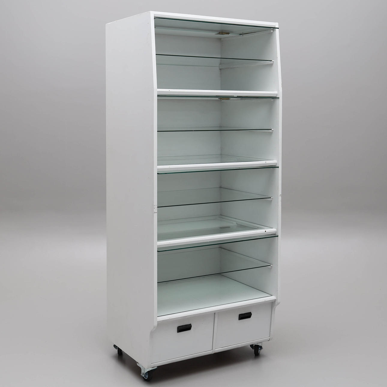 DISPLAY CABINET, shop fitting, mid-20th century.