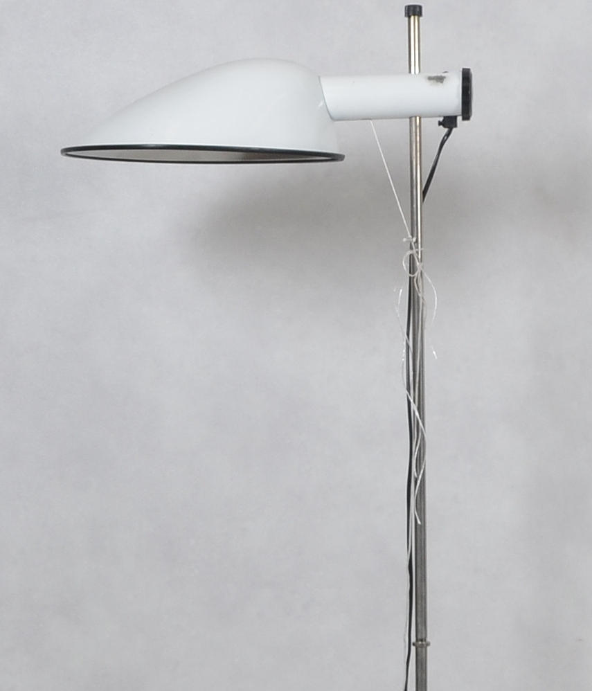 GOLVLAMPA, Fagerhult Belysning.