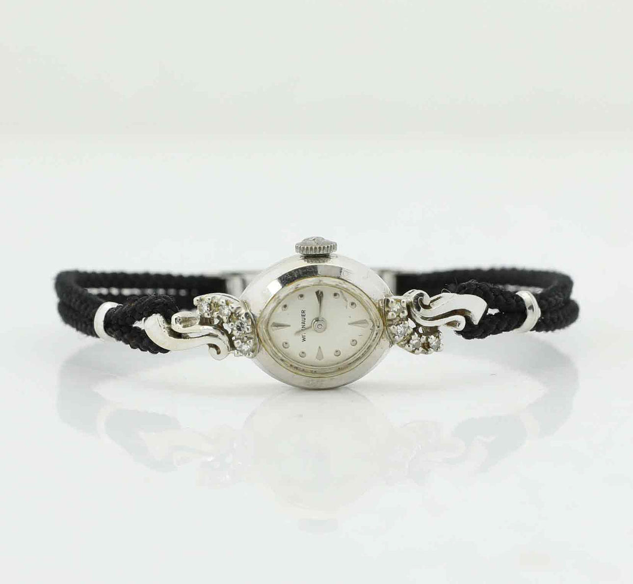 WRISTWATCH, Wittnauer, 14K white gold.