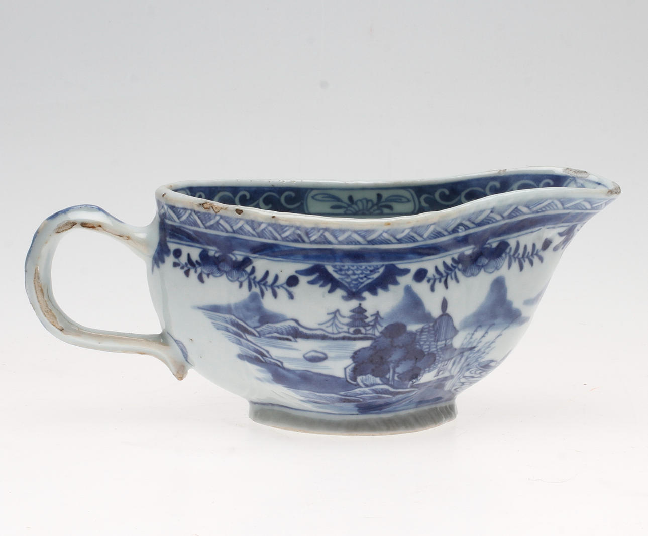 SÅSKANNA, porslin, Kina, 1800-tal.