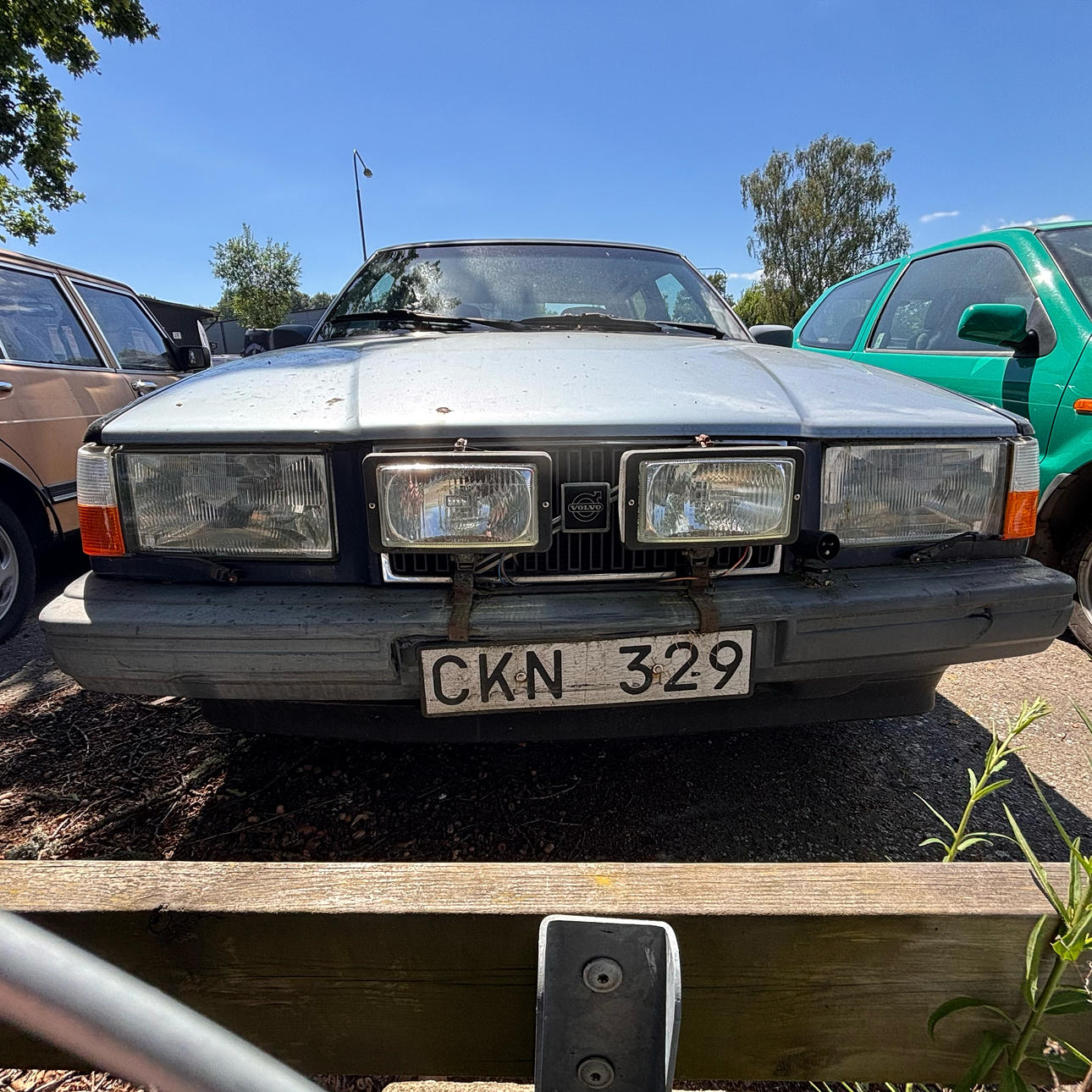 VOLVO 744 GL/E (4 OWNERS) AUTOMATIC, PETROL, MODEL YEAR 1990.