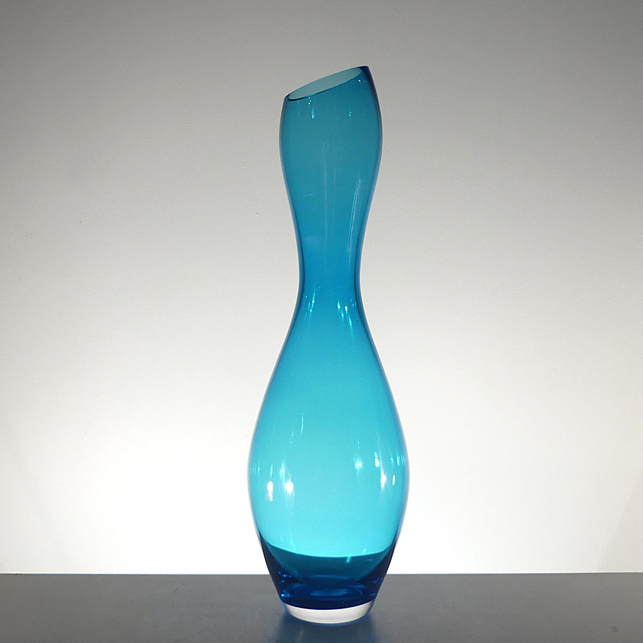 FLOOR VASE, Rosenthal home design.
