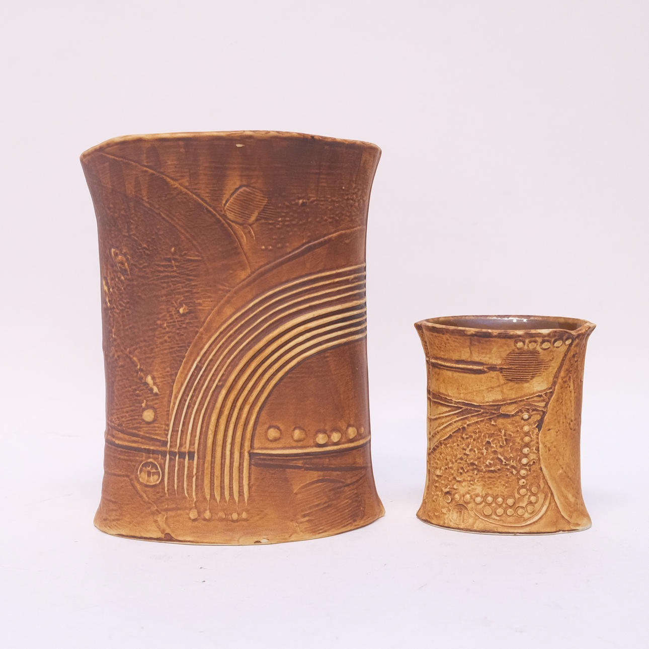 BERTIL VALLIEN. RÖRSTRAND TWO VASES " TERRA ".