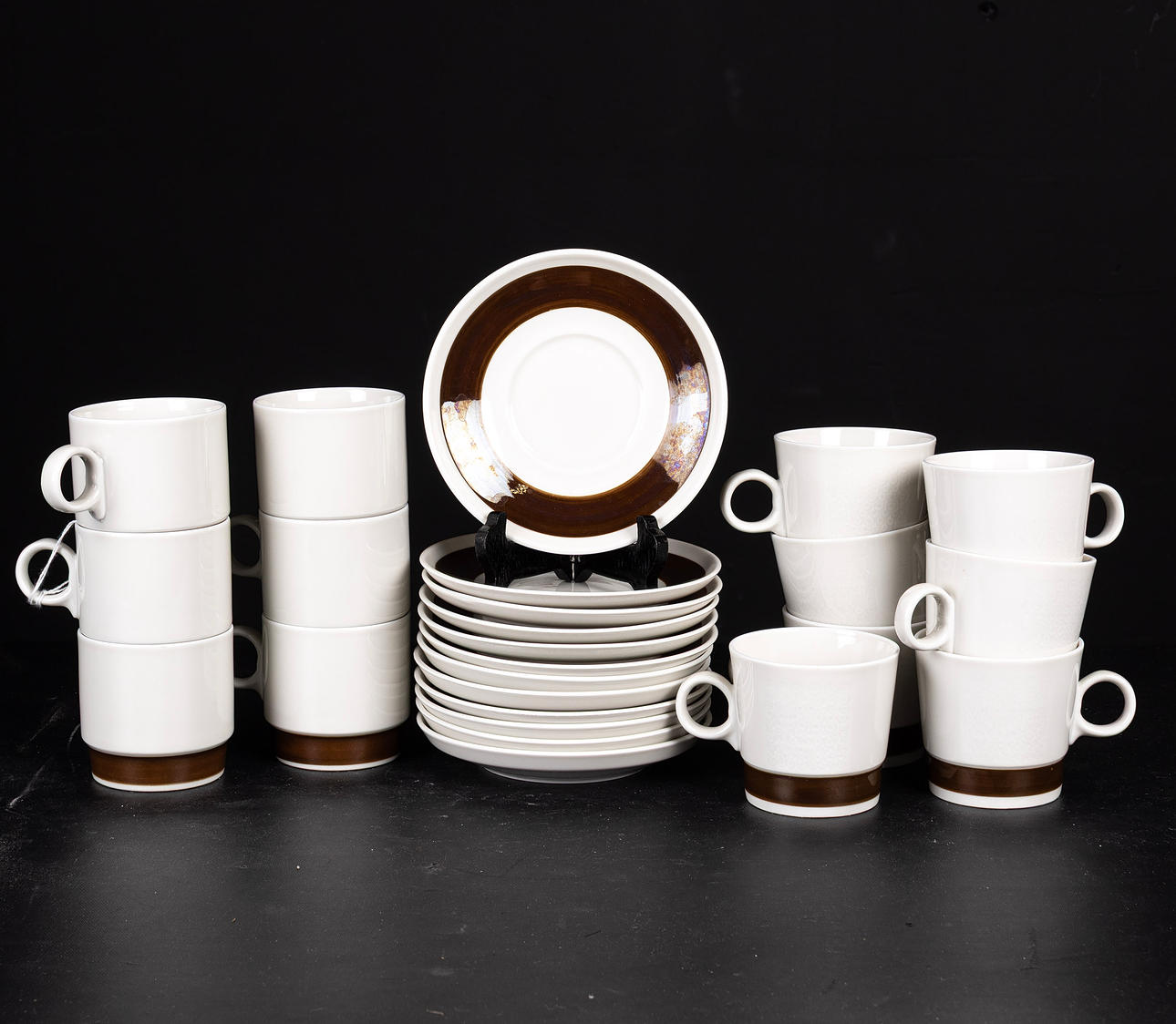 OLLE ALBERIUS. Tableware parts, 25 pcs, "Forma" Rörstrand.