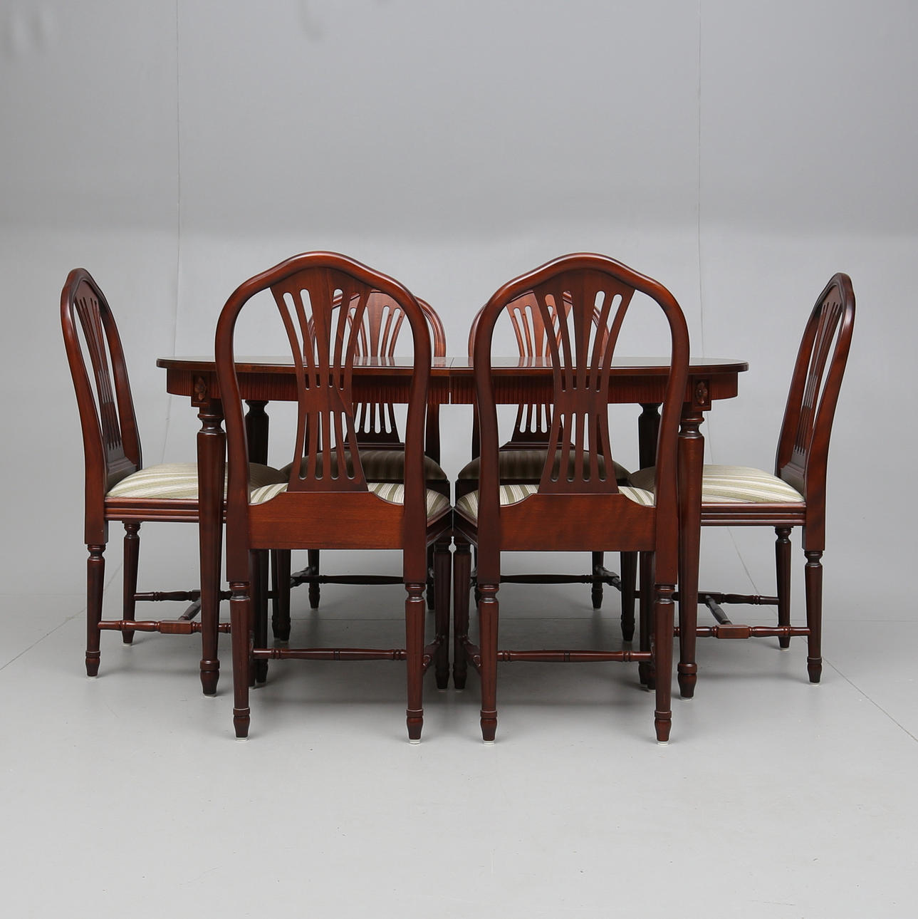 MATGRUPP, 7 delar, gustaviansk stil, Möbelboning, Tibro, 1900-talets andra hälft.