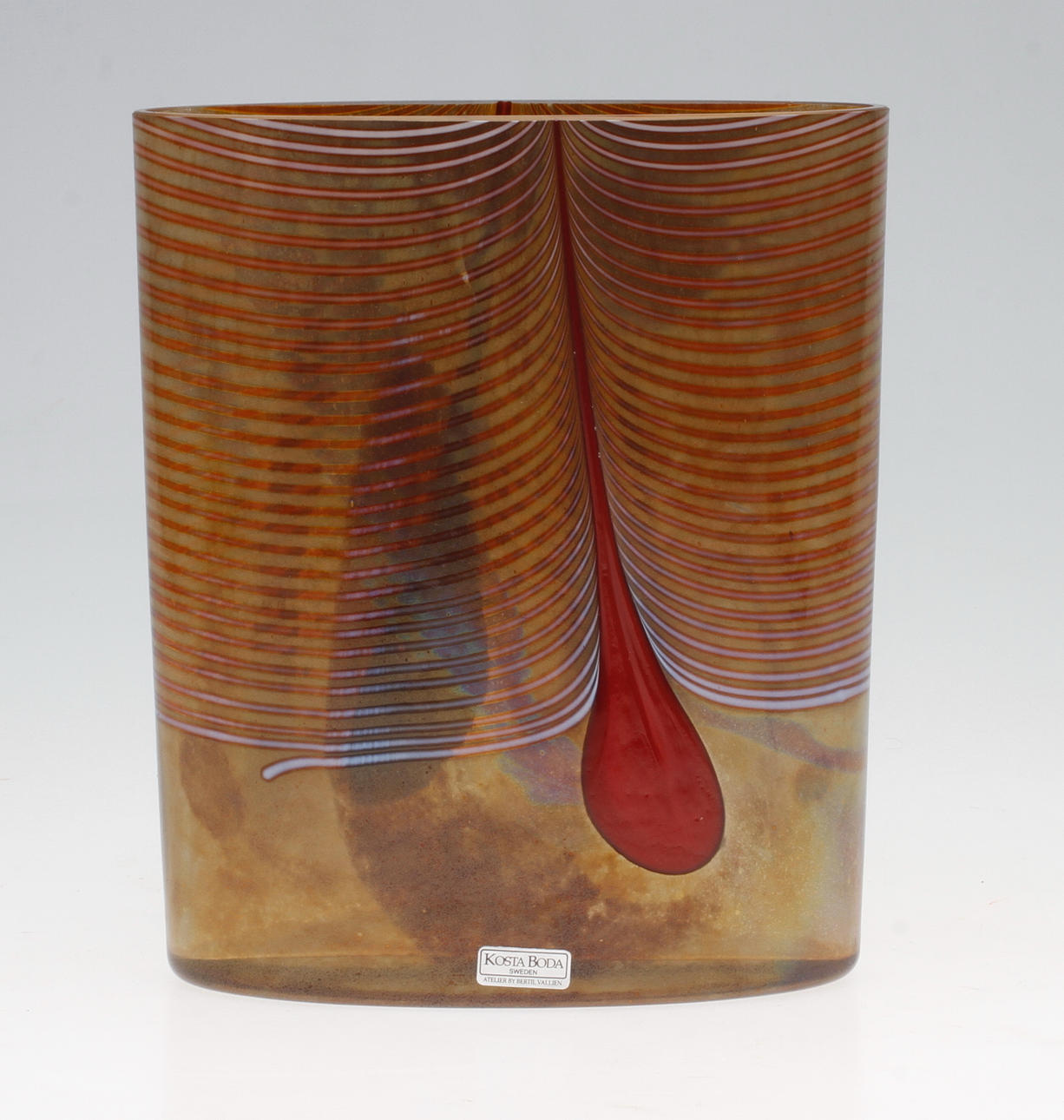 VAS, glas, Bertil Vallien, Kosta Boda, signerad.