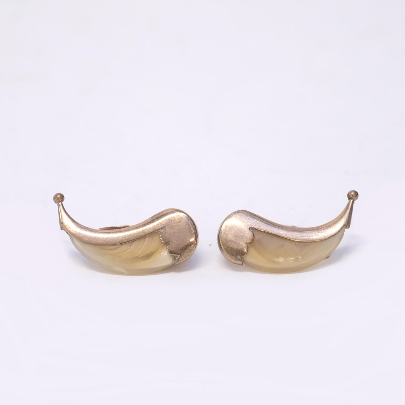 CUFFLINKS, A PAIR, 9K GOLD.