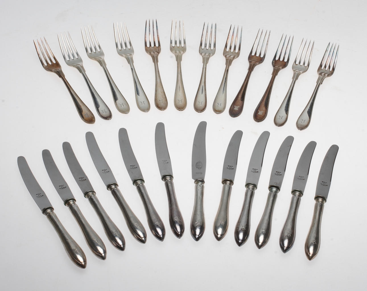SMÖRGÅSBESTICK, 24 delar, "Svensk spetsig", total vikt ca. 590 gram.